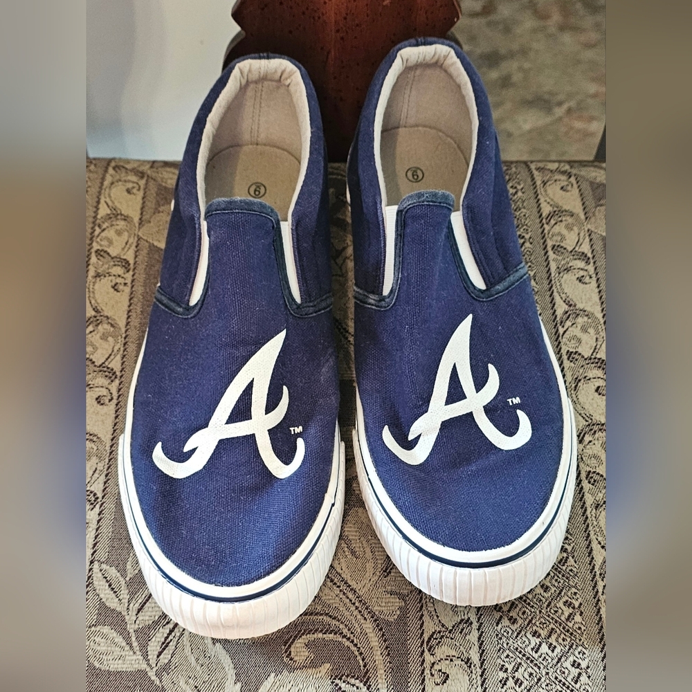 Atlanta Braves Blue Slip-On Shoes Sz. 9 Ladys